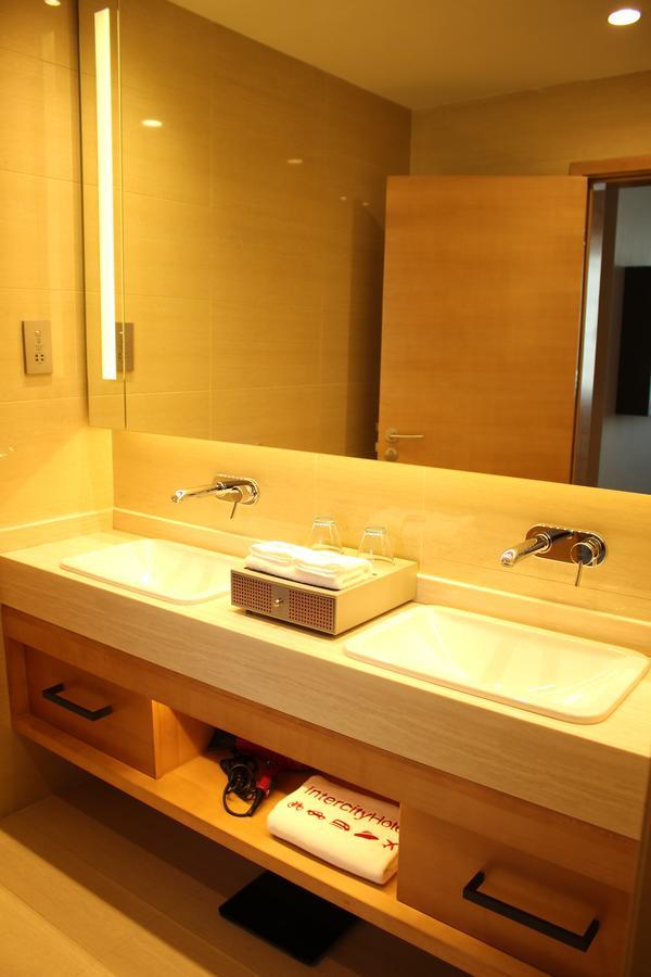 Intercity Hotel Qingdao Eksteriør billede