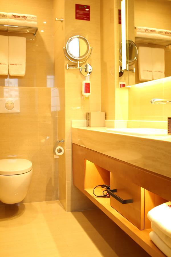 Intercity Hotel Qingdao Eksteriør billede