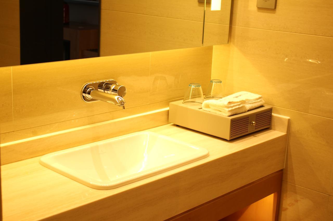 Intercity Hotel Qingdao Eksteriør billede